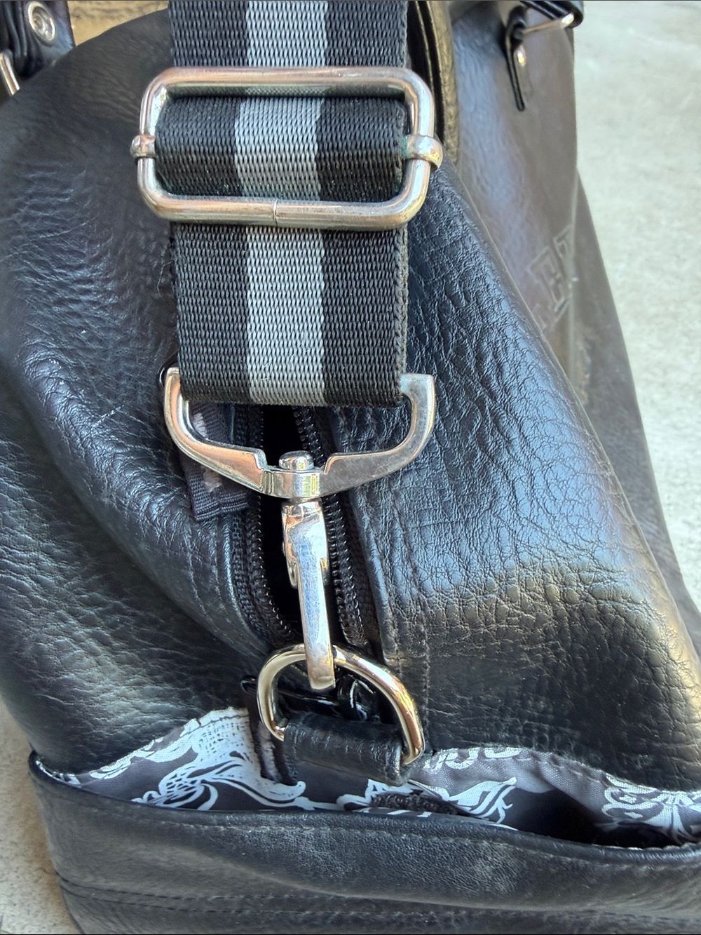 lululemon athletica Black Faux Leather Duffel with Striped Shoulder Strap, EUC!! - Picture 4 of 16